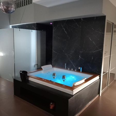 Suite Luxurya バーリ エクステリア 写真