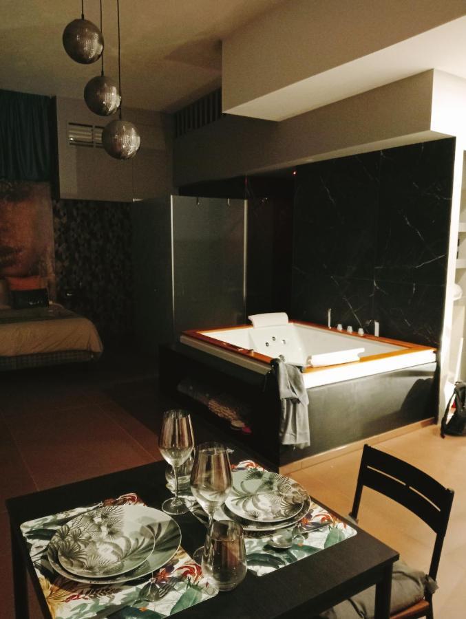 Suite Luxurya バーリ エクステリア 写真