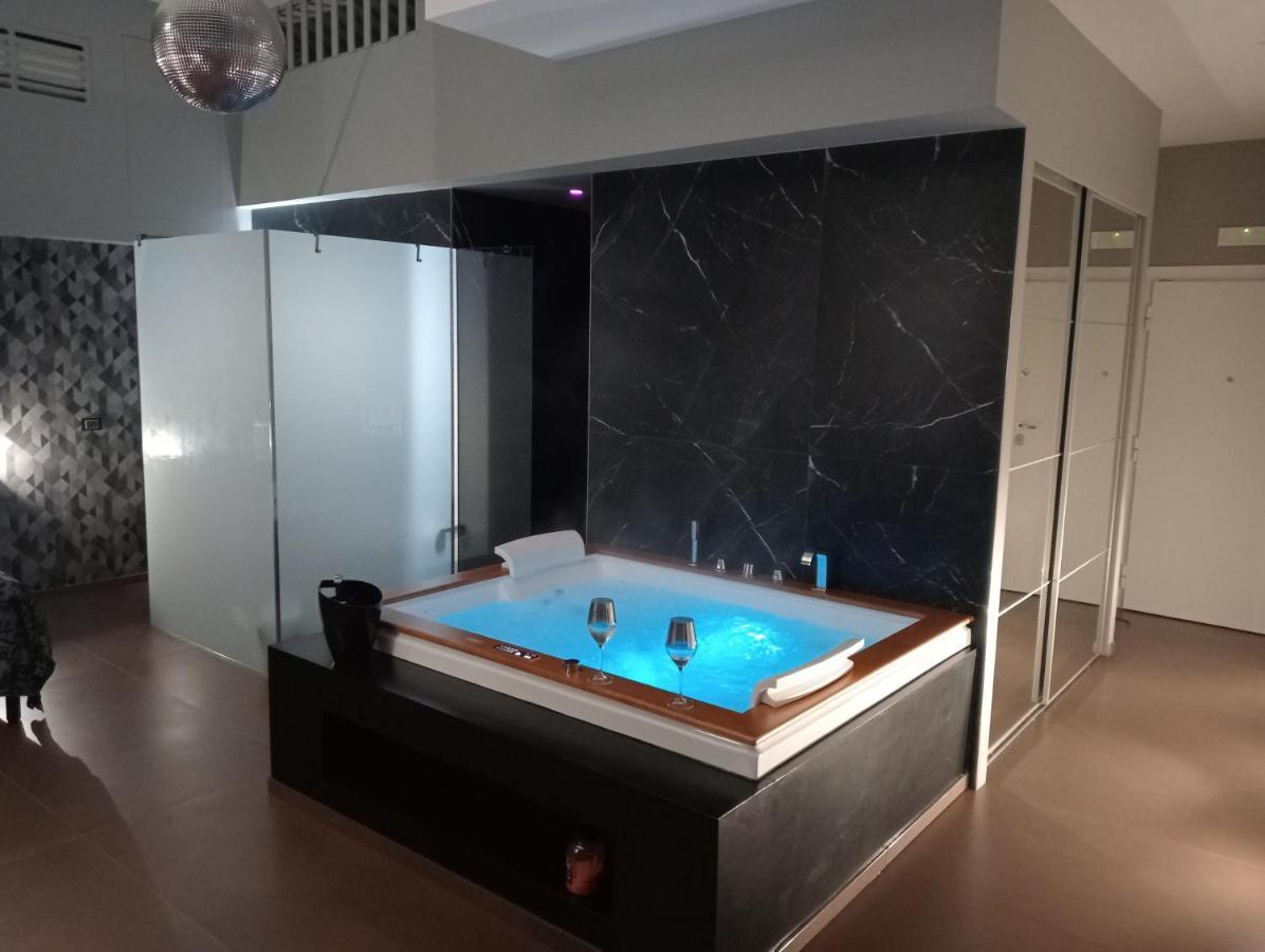 Suite Luxurya バーリ エクステリア 写真