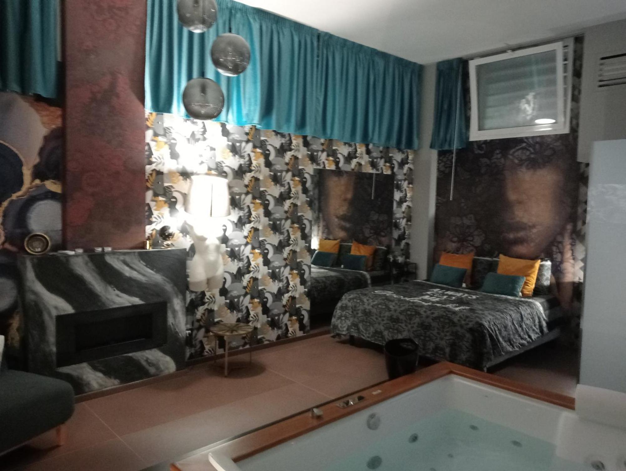 Suite Luxurya バーリ 部屋 写真